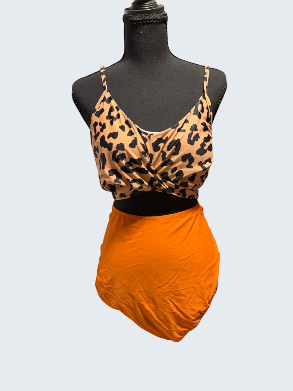 Summer Mae Women's Leopard Print Two Piece Swimsuit XL